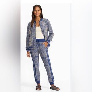 NWT Blue Paisley Bomber Jacket and Joggers Set XXL Jacket XL Joggers